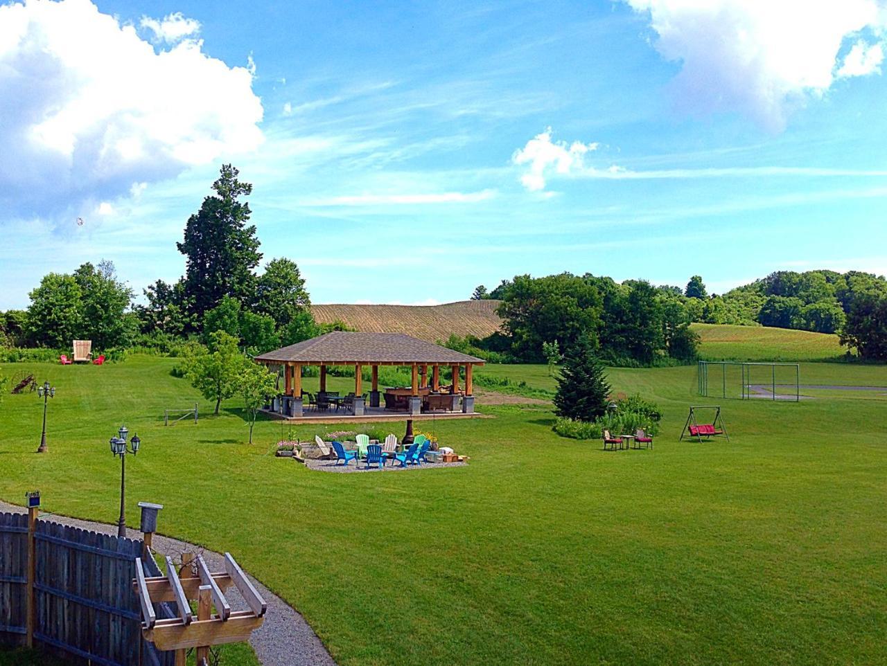 The Meadowlark Inn East Springfield Kültér fotó
